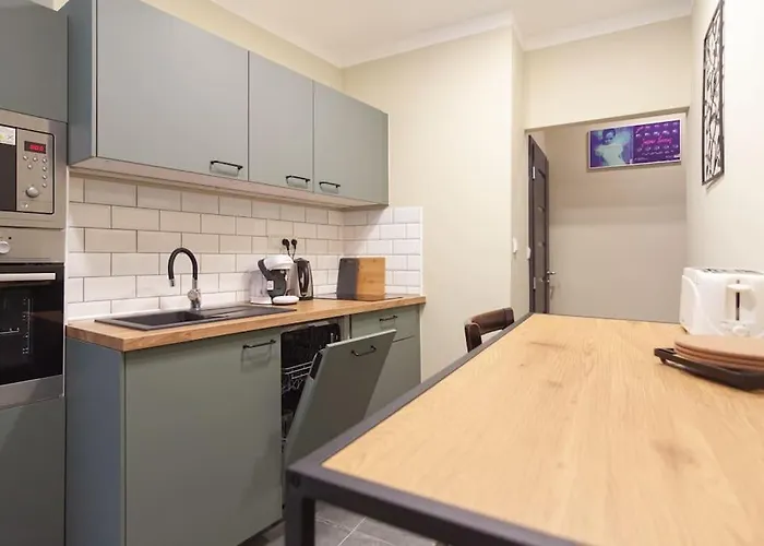 Vysoka Emf/stp Apartment